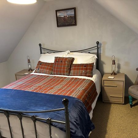 Traditional 2 Bed Croft Portskerra エクステリア 写真